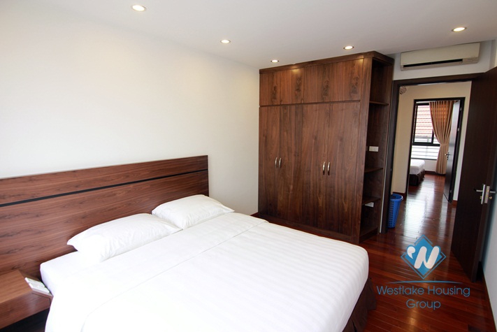 Nice and new three bedrooms apartment for rent in Cau Giay district, Ha Noi